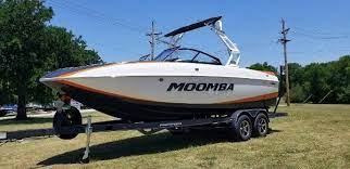 13 Moomba Boats Ideas Moomba Boats Wakeboard Boats Wakeboarding