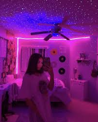 Donde Hall Si La Hermana De Bryce Hall Esta Enamorada De J Decub Fanfic Fanfic Amreading Books Wattpad In 2020 Neon Room Neon Bedroom Aesthetic Bedroom