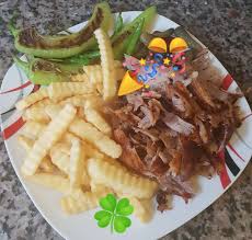Doner Uhlstadt Azad Grill Beitrage Uhlstadt Speisekarte Preise Restaurant Bewertungen Facebook Drink specials, and half price pitchers, and drinks along with a bar menu of food that's 1/2 price.