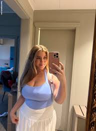 thelegomommy secret nude shot