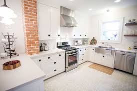 Chip and jo help preserve. Fixer Upper Season 3 Episode 2 The Brick House