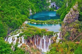 #madeira #portugal #nature #waterfalls #green #caldeiraoverde #levadacaldeiraoverde #travel #travelguide #rainforest #watersound #vegetation 19 Most Beautiful Waterfalls In The World Planetware