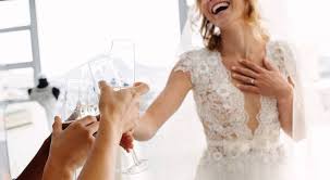 Brautkleider online shop, schneller versand. Brautkleid Gebraucht Kaufen So Strahlst Du Im Secondhand Hochzeitskleid