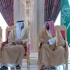 الشيخ حمدان بن محمد ينشر صور عبر حسابه معلقا على زيارة ولي العهد السعودي الامير محمد بن سلمان آل سعود لك ف international film festival dubai royal prince