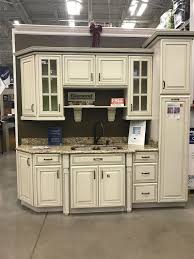 Cream Cabinets Diamond Now Caspian Diamond Cabinets Kitchen Remodel Kitchen Layout