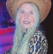 Hi just joined the group has anyone been to poseidon hotel please going in  june would like some info as to what its like and whats around there