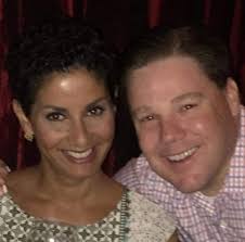 Kari Metz's Instagram, Twitter & Facebook