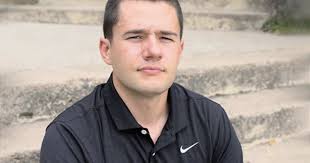 The New York State Senate blocks critics