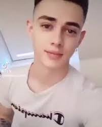 Richard Pando's Instagram, Twitter & Facebook