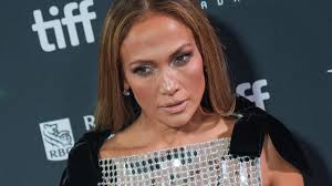 Jennifer Lopez, Matt Damon seen clasping hands at after-party