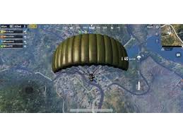 After landing with the parachute in the enemy zone all the players will be alone and will begin a bath of bullets. How To Play Pubg Mobile On Your Pc Gaming News Gadgets Now