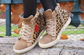 Couleur D Automne Et Leopard Grenadine Acidulee Le Blog Lifestyle Et Mode A Lyon Mode Couleurs D Automne Chaussure Basket