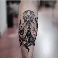 Black And White Octopus Tattoo On The Left Calf By Jonas Ribeiro Leg Tattoos Octopus Tattoo Octopus Tattoo Design
