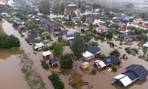It had 102 418 inhabitants in 2019, which makes it the 13th most populated city in sweden. Ulux0ifr6ceotm