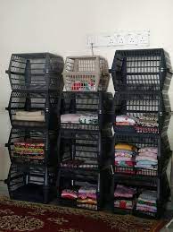Selain nampak menarik dan terdapat pelbagai idea untuk rak baju diy. Wanita Ini Tunjuk Diy Rak Baju Dari Bakul Bajet Impiana Ide Buatan Sendiri