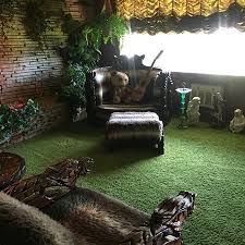 Your graceland jungle room stock images are ready. Jungle Room In Graceland Picture Of Elvis Presley Graceland Vip Tour With Skip The Line Entry Airplanes Memphis Tripadvisor