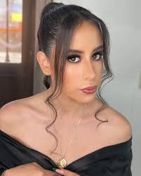 𝙱𝚁𝙴𝙽𝙳𝙰 𝚃𝙾𝚁𝚁𝙴𝚂 𝙼𝙰𝙺𝙴𝚄𝙿