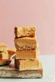 Healthy Peanut Butter Fudge 4 Ingredients Recipe Low Carb Recipes Dessert Peanut Butter Fudge Desserts