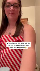 RIP ME OUT THE PAPER GOT ME ACTING BRAND NEW Merry Christmas