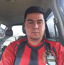 El contrabando "goza de buena salud" en Ciudad del Este, donde se ven  vehículos cargados de productos desde Brasil. #ABCTVPy