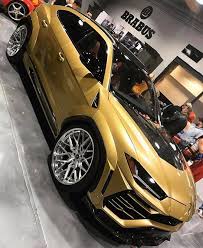 Bedava boyama lamborghini, i̇talyan lüks spor otomobil markası ve logosu ve resim yazdır. The Best Cars 1 Of 1 Gold Widebody Urus Lamborghini Facebook