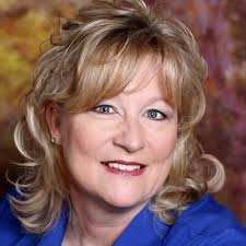 Lori McLaren (@lmclaren33)