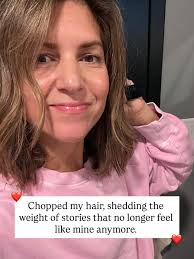 With haircuts, heart highs, heartaches and the little holy moments I didn't  see coming. Not everything made sense, but some did. Life, right? Swipe for  the lessons June gave me- sprinkling too