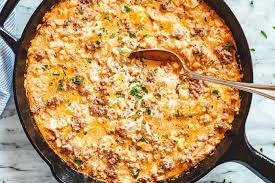 You can make it with either spaghetti. Creamy Ground Beef And Cauliflower Rice Casserole Recipe Eatwell101