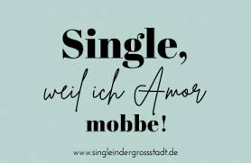 Ghosting is a colloquial term which describes the practice of ending all communication and contact with a partner, friend, or similar individual without any apparent warning or justification and subsequently ignoring any attempts to reach out or communication made by said person. Beitrage Archive Seite 3 Von 16 Single In Der Grossstadt