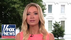 Kayleigh mcenany is the fourth person to hold the role since president donald trump took office in 2017. Kayleigh Mcenany Blasts John Bolton S Debunked Book Youtube