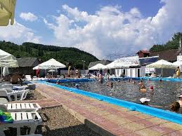 Hidroterapia cu apă sărată de la ocna sugatag este indicată în tratarea următoarelor afectiuni: Strand Cu Apa Sarata Targu Ocna 2021 All You Need To Know Before You Go With Photos Tripadvisor