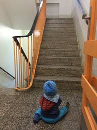 Warum Es Schadlich Ist Babys Zu Fruh Hinzusetzen