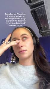 Leann Freeman's Instagram, Twitter & Facebook