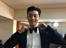 He is best known for his roles in the television dramas kill me, heal me (2015), she was pretty (2015). Park Seo Joon Talked About V In Bts Kim Taehyung V Facebook