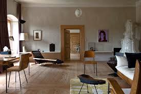 Sag 80 E Il Piu Esclusivo Showroom Di Milano In Cui Potrai Scoprire Le Migliori Collezioni In Perfetto Stile Anni 50 Dei Home Interior Living Room Interior