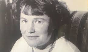 Patricia Lehew's Instagram, Twitter & Facebook