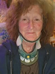 Amanda Critelli's Instagram, Twitter & Facebook