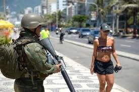 Artigo 142 o artigo 142 afirma que as forças armadas são instituições nacionais permanentes e regulares, organizadas com base na hierarquia e na disciplina, sob a autoridade suprema do. O Artigo 142 E A Intervencao Militar Democratica E Dentro Da Legalidade