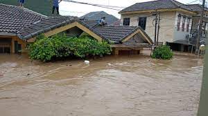 Baik wisatawan lokal maupun mancanegara, semuanya terkesima oleh pemandangan alamnya yang menakjubkan. Bogor Dilanda Banjir Dan Longsor 7 Orang Meninggal Dan 1 Hilang News Liputan6 Com
