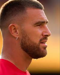 Victor Holst Andresen (victorholst)