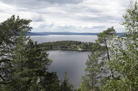After the bombing, he went to the island of utøya, just outside oslo, where the labour party's youth league was holding its summer camp. Controversial Utoya Memorial To Be Rethought The Local