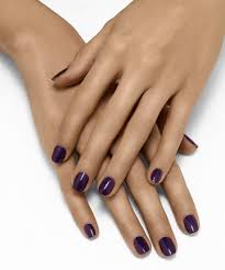 A rövid körmöket is könnyedén nőiessé és különlegessé lehet varázsolni néhány szuper mintával! Tul Rovid Kormok