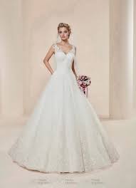 2017 Aysira Wedding Dress Models And Prices 2017aysiragelinlikmoda 2017a 2017a Wedding Dresses Gown Wedding Dress Wedding Dresses For Older Women