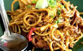 The night market sells everything you can think of. Cara Masak Mee Goreng Mudah Dan Sedap Azhan Co