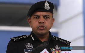 Johor police chief datuk ayob khan mydin pitchay said liow and his personal assistant niu zhe, a chinese woman. Bernama Cops Yet To Arrest Datuk Seri Nicky Liow Ayob Khan