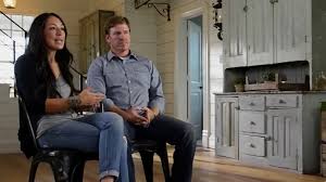 That's true, contemporary living has actually enforced itself in virtually every facet of our lives, and also it didn't go beyond even joanna gaines kitchen decor. Chip And Joanna Gaines To Launch Cable Network In 2020 Kxly