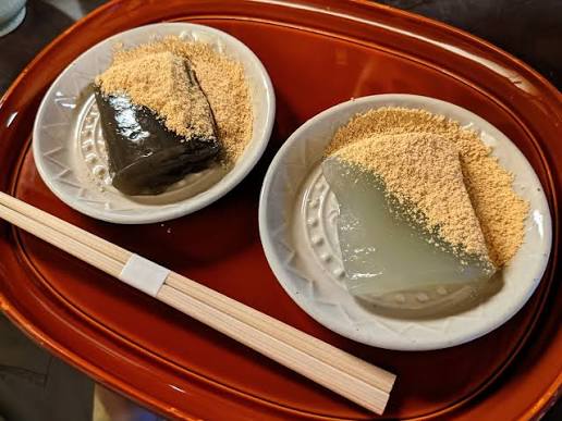 Warabimochi