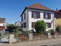 Erleben sie das haus am see in all seiner schönheit und vielfältigkeit und seinen möglichkeiten. Haus Zum Verkauf Schulstrasse 28 67360 Lingenfeld Germersheim Kreis Mapio Net