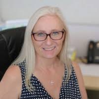 300+ "Wendy Mitchell" profiles