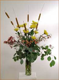 Cattails country florist offers a wide selection of bridal bouquets, wedding ceremony flowers and centerpieces. Cattail Wedding Bouquets Bing Images Flower Centerpieces Wedding Bouquets Wedding